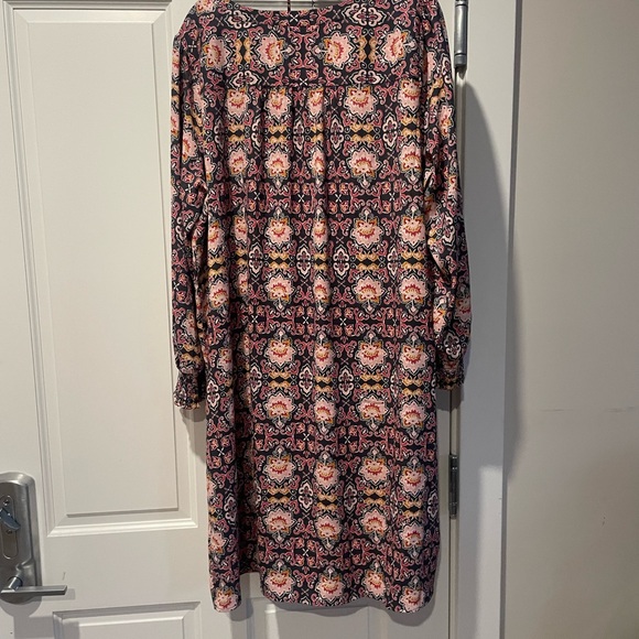 LOFT Pink and Blue Long Sleeve Sheath Dress - Picture 4 of 5